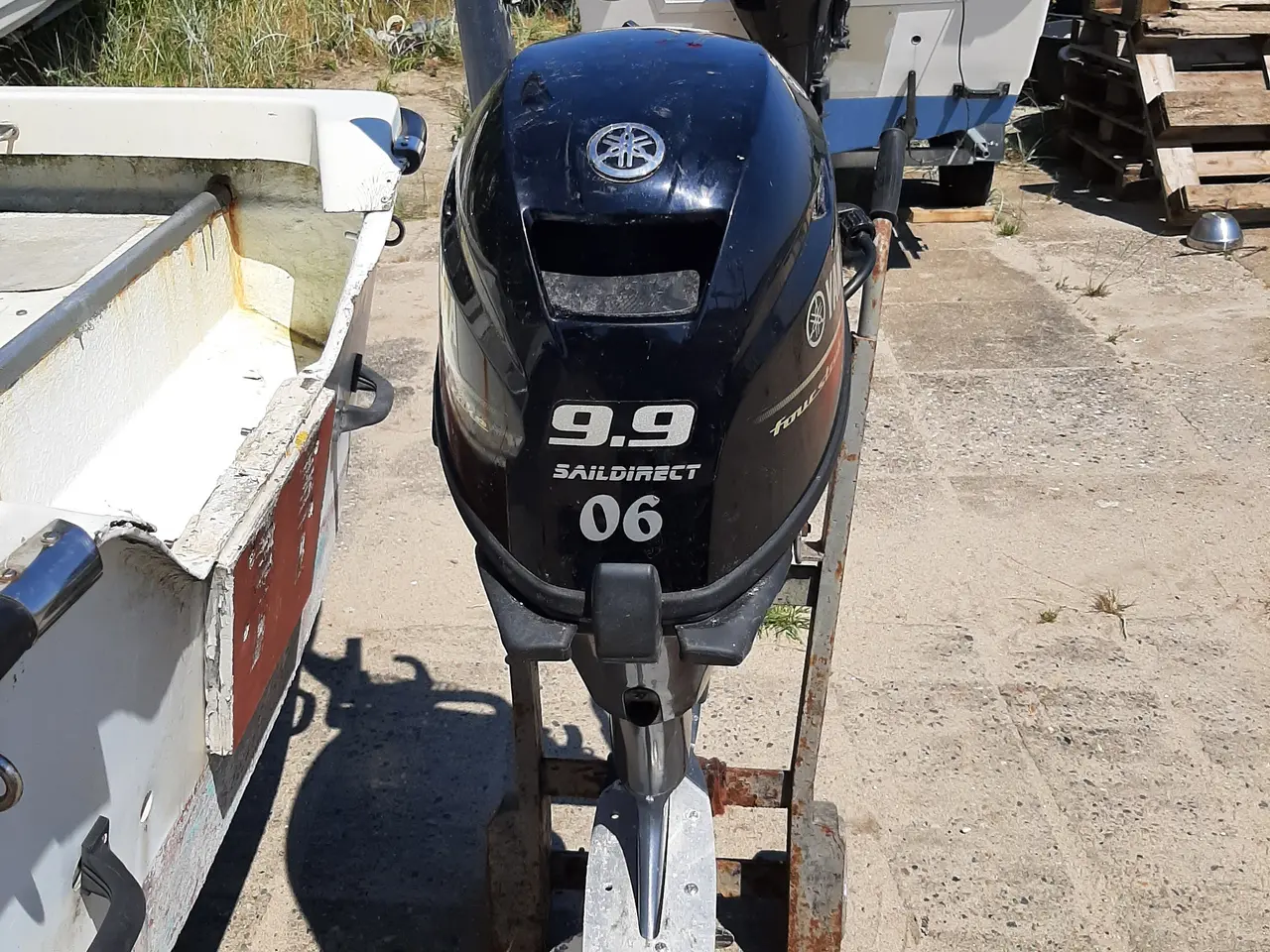 Billede 2 - Jolle og motor