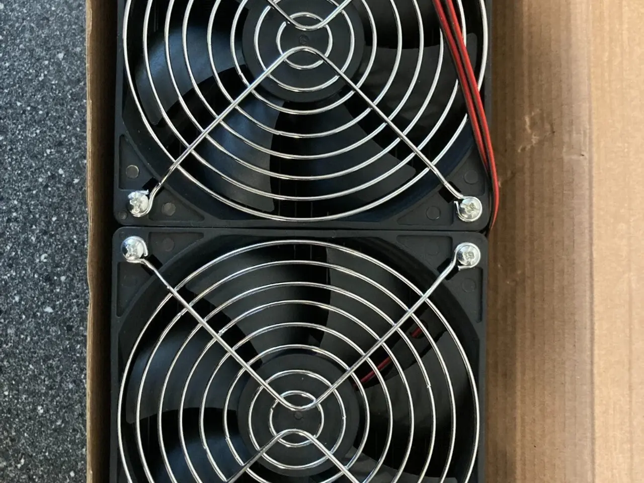 Billede 3 - Dual External Radiator Cooling Fans med Protective