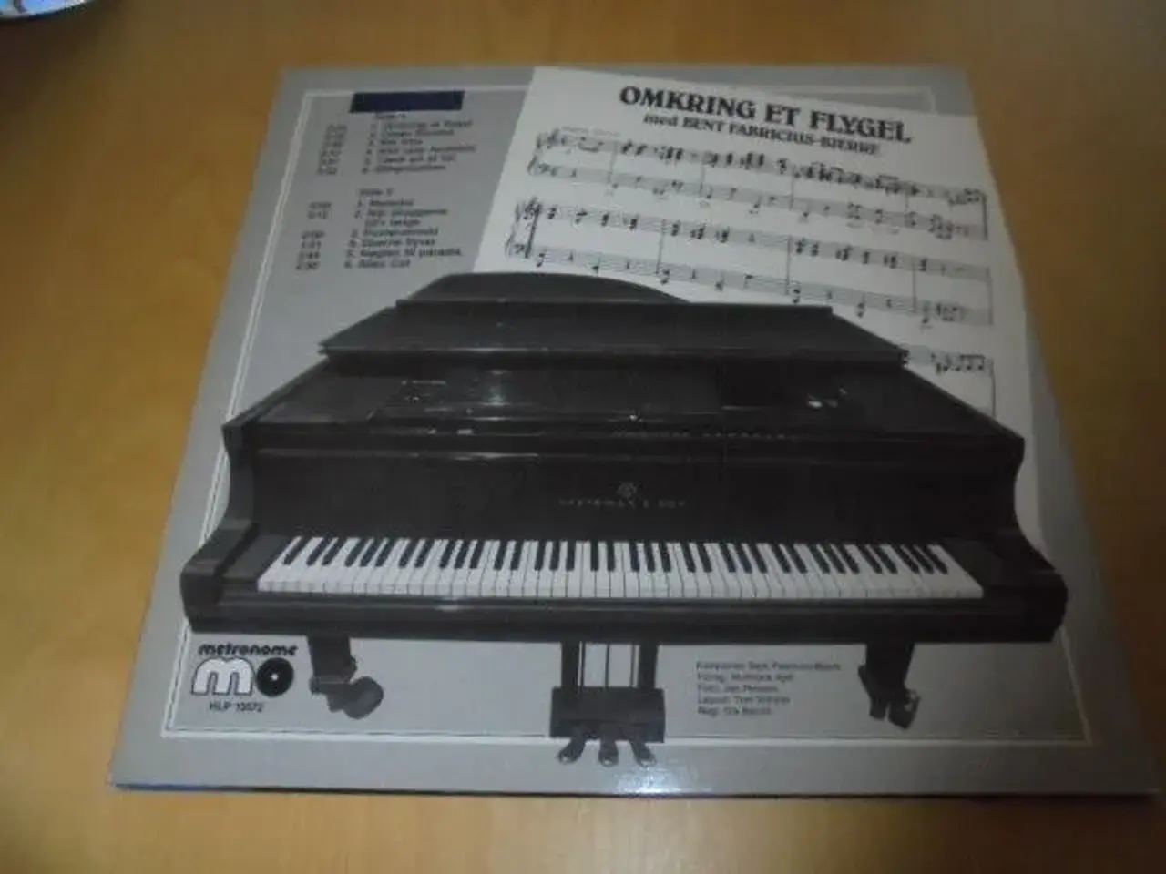 Billede 2 - LP - Bent Fabricius-Bjerre - Omkring et flygel