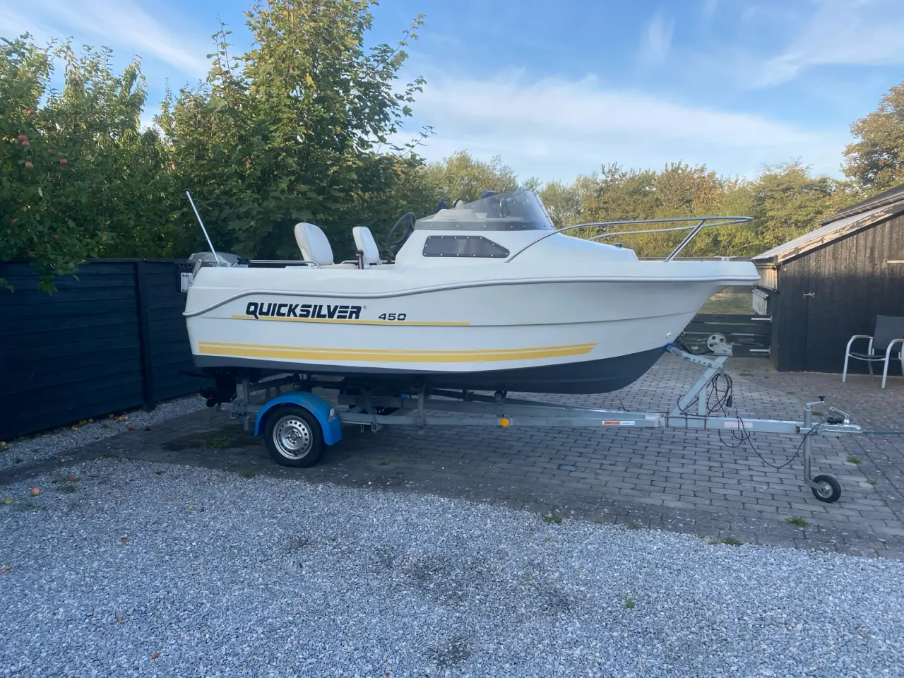 Billede 1 - QuickSilver 450 Cabin
