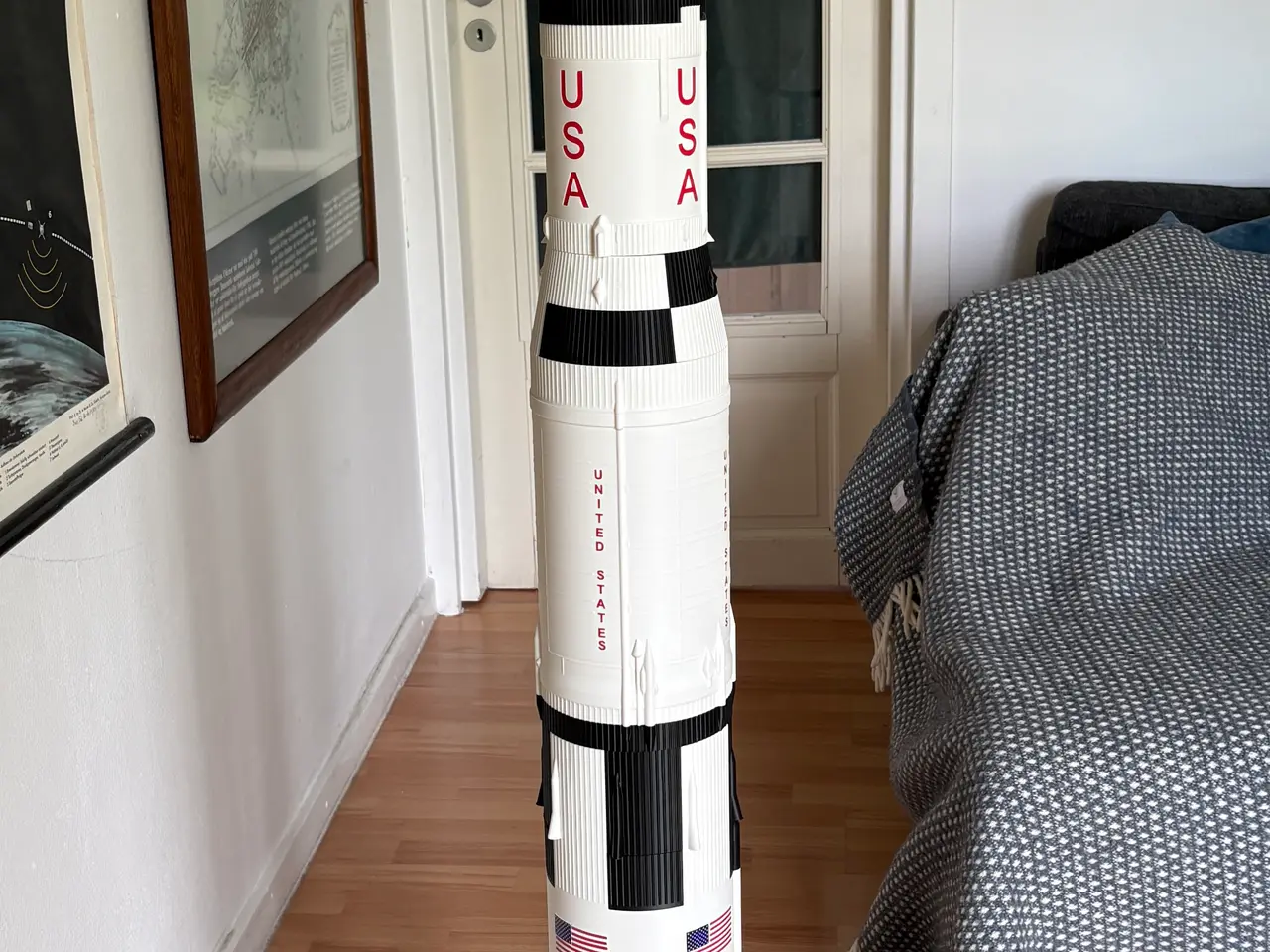Billede 1 - Saturn-V samlesæt til 1,48 meter raket