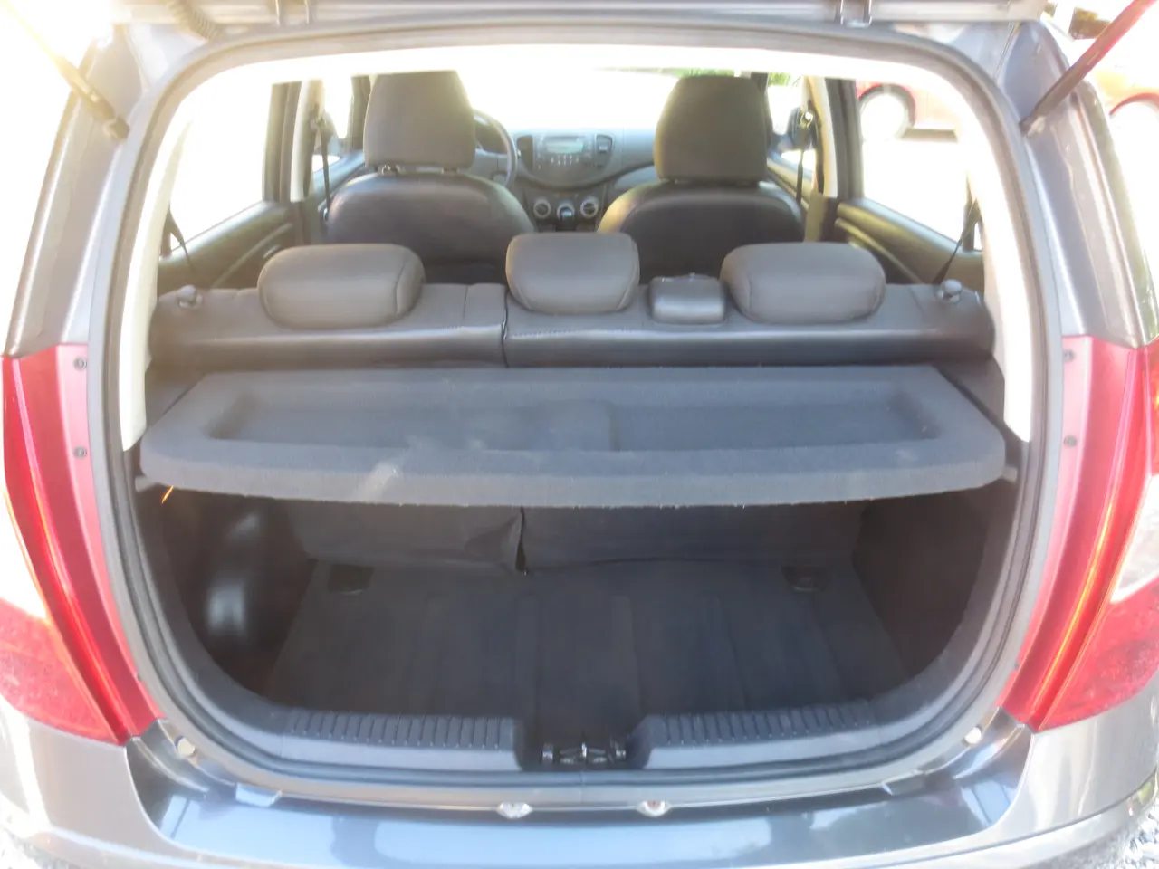 Billede 10 - Hyundai i 10 1.1 i År 13. Nysynet.
