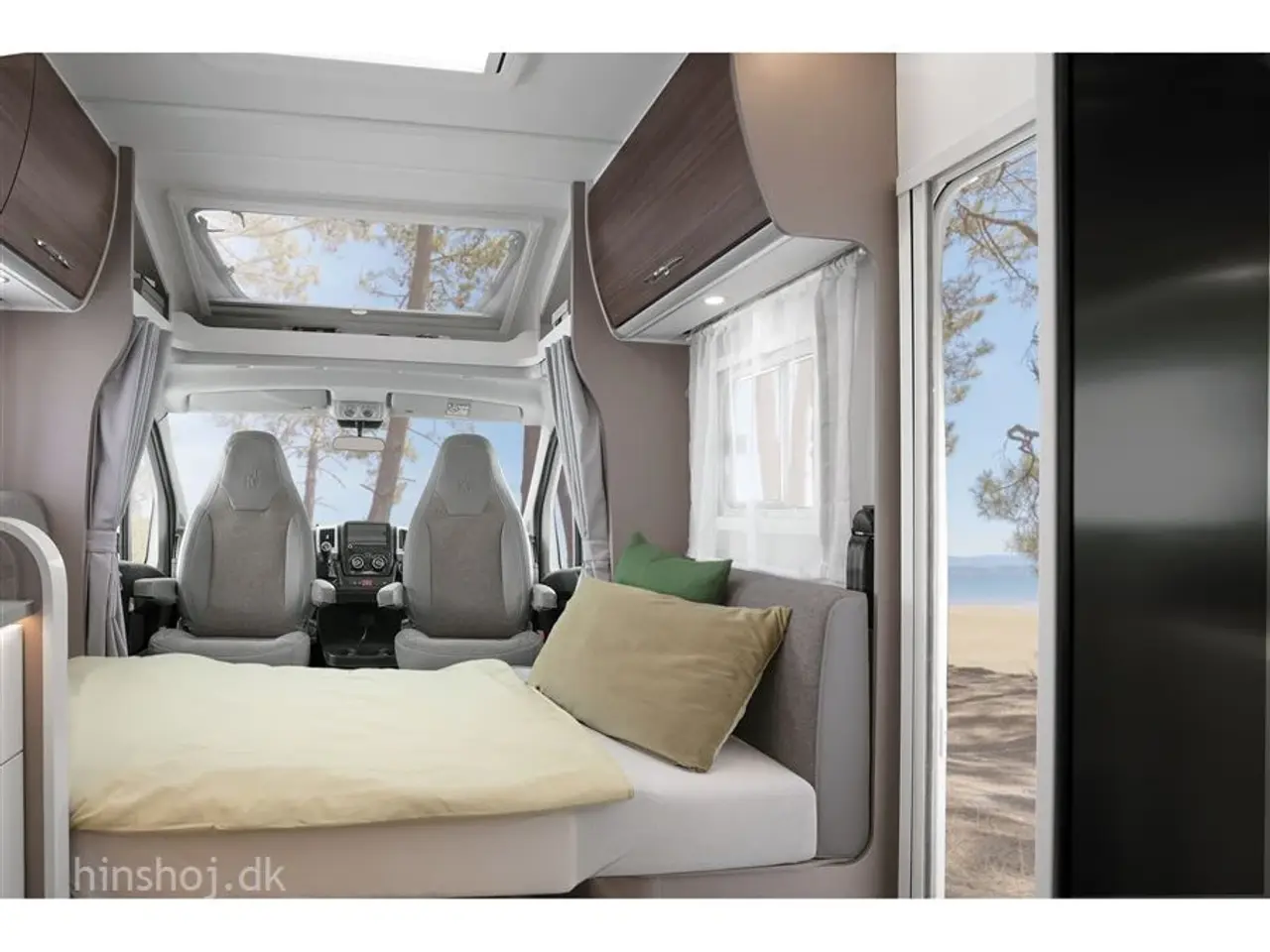 Billede 15 - 2025 - Etrusco T 7400 QBC Aut.   Drømmeautocamperen: Etrusco By Hymer – Komfort og Luksus i Én Pakke