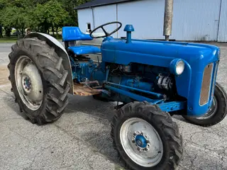 Ford Dexta veteran traktor