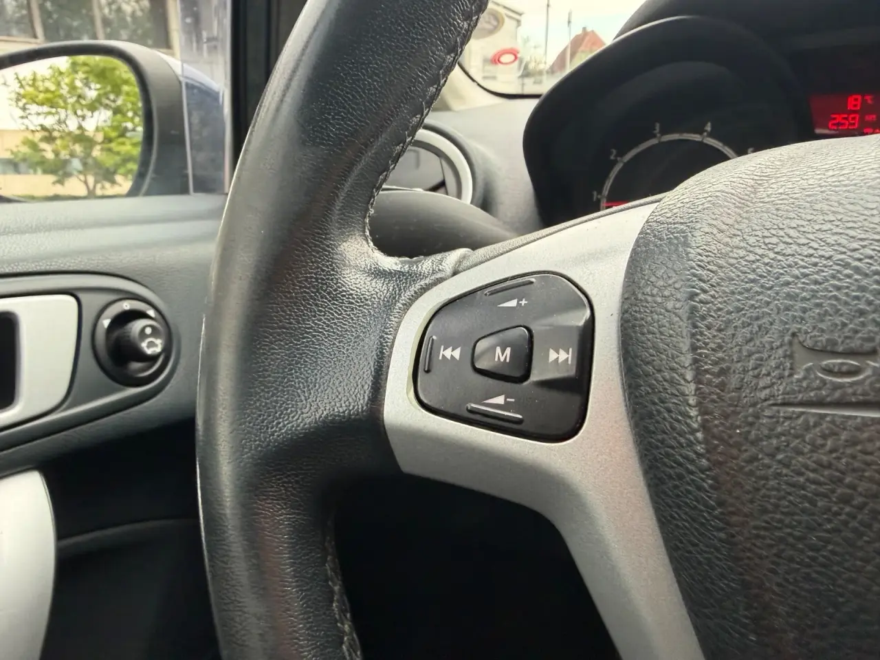 Billede 14 - Ford Fiesta 1,25 60 Ambiente