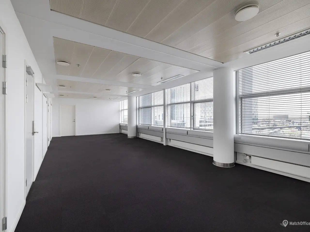Billede 5 - Kontor i travle Terminal 3