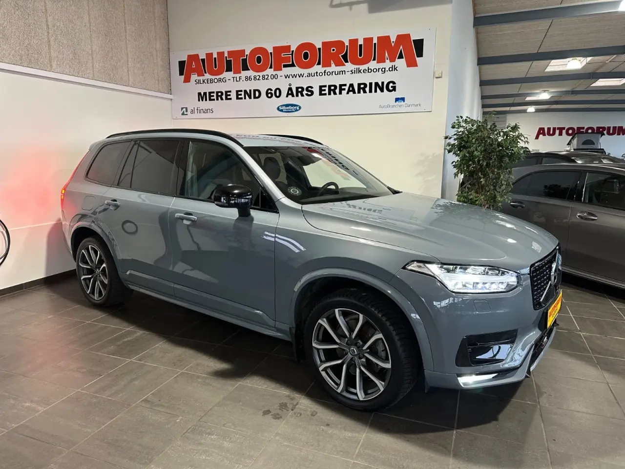 Billede 1 - Volvo XC90 2,0 B5 235 R-Design aut. AWD Van