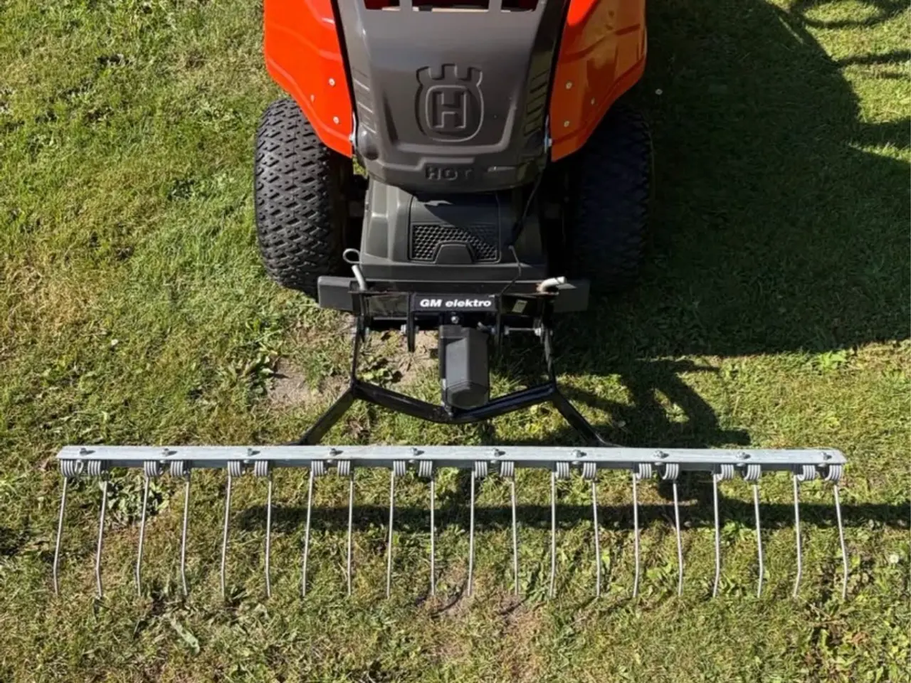 Billede 4 - Husqvarna R216 T AWD