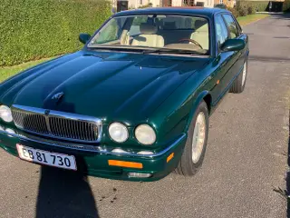 Sælges: Jaguar XJ 6 Executive 3,2 NY PRIS.