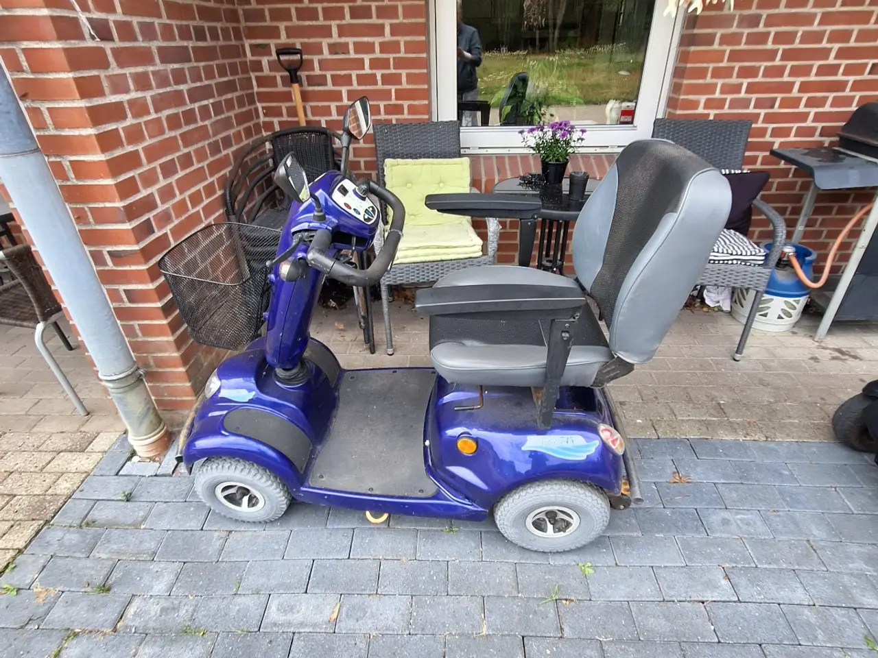 Billede 1 - 4 hjulet scooter sælges 