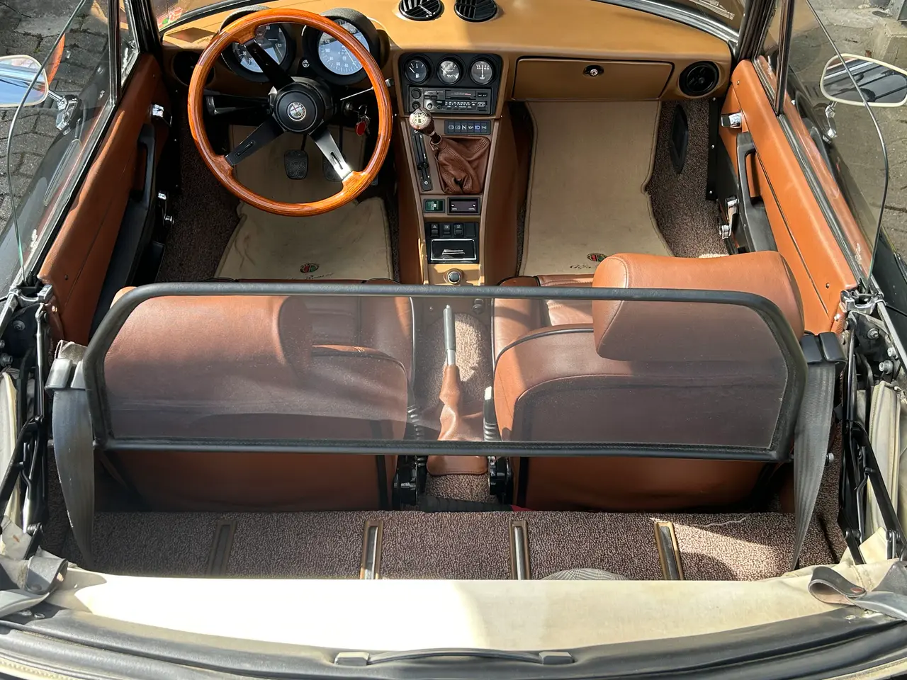 Billede 3 - Super flot renoveret Alfa Spider