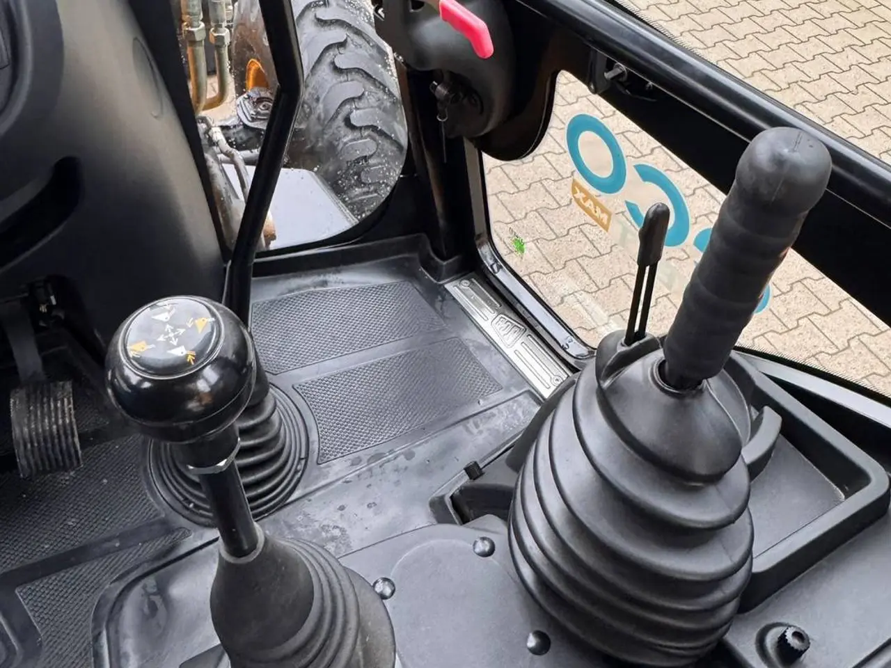 Billede 9 - graaflader JCB 3DX Plus 4×4 2025