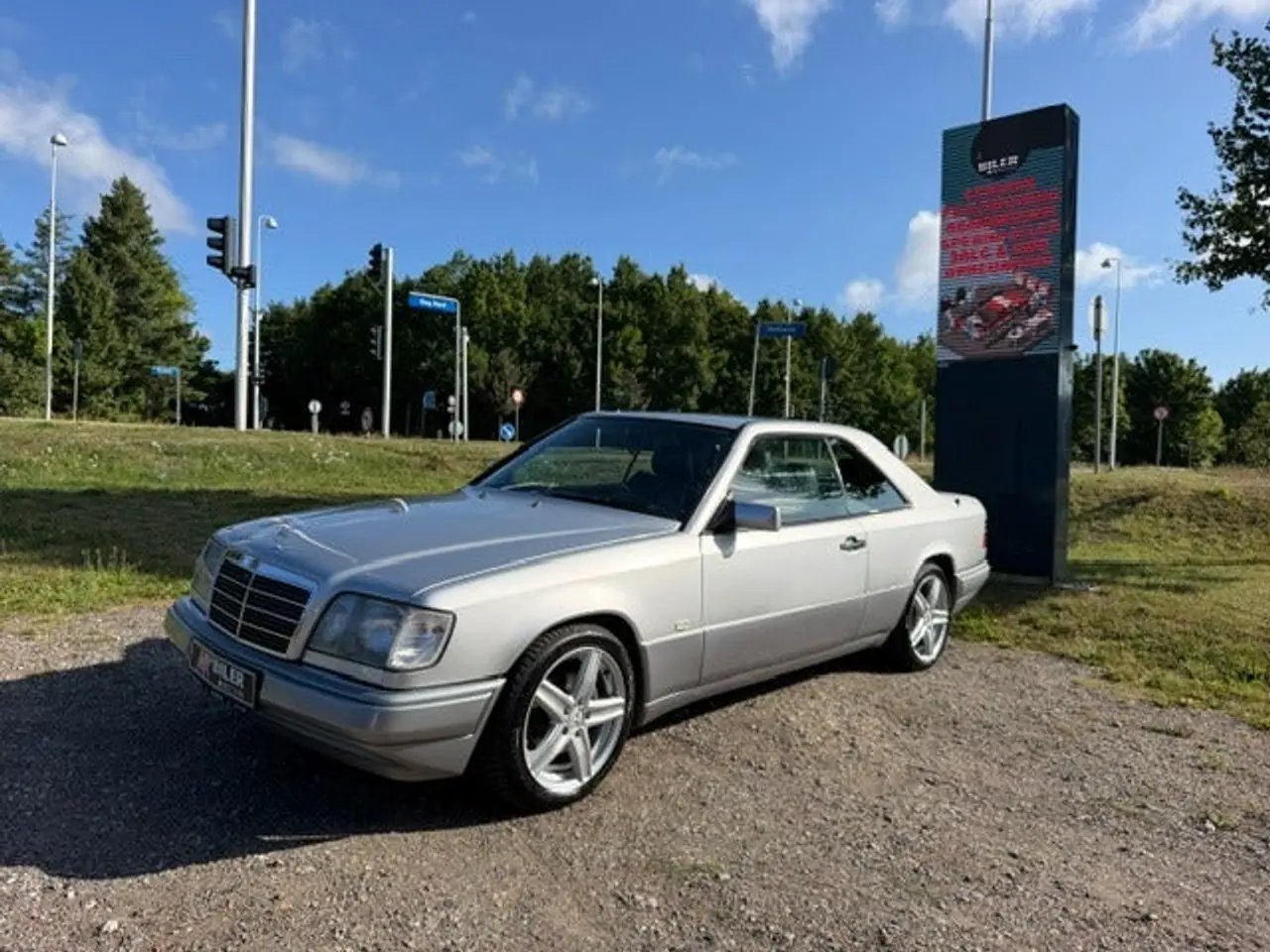Billede 3 - Mercedes 220 E 2,2 aut.