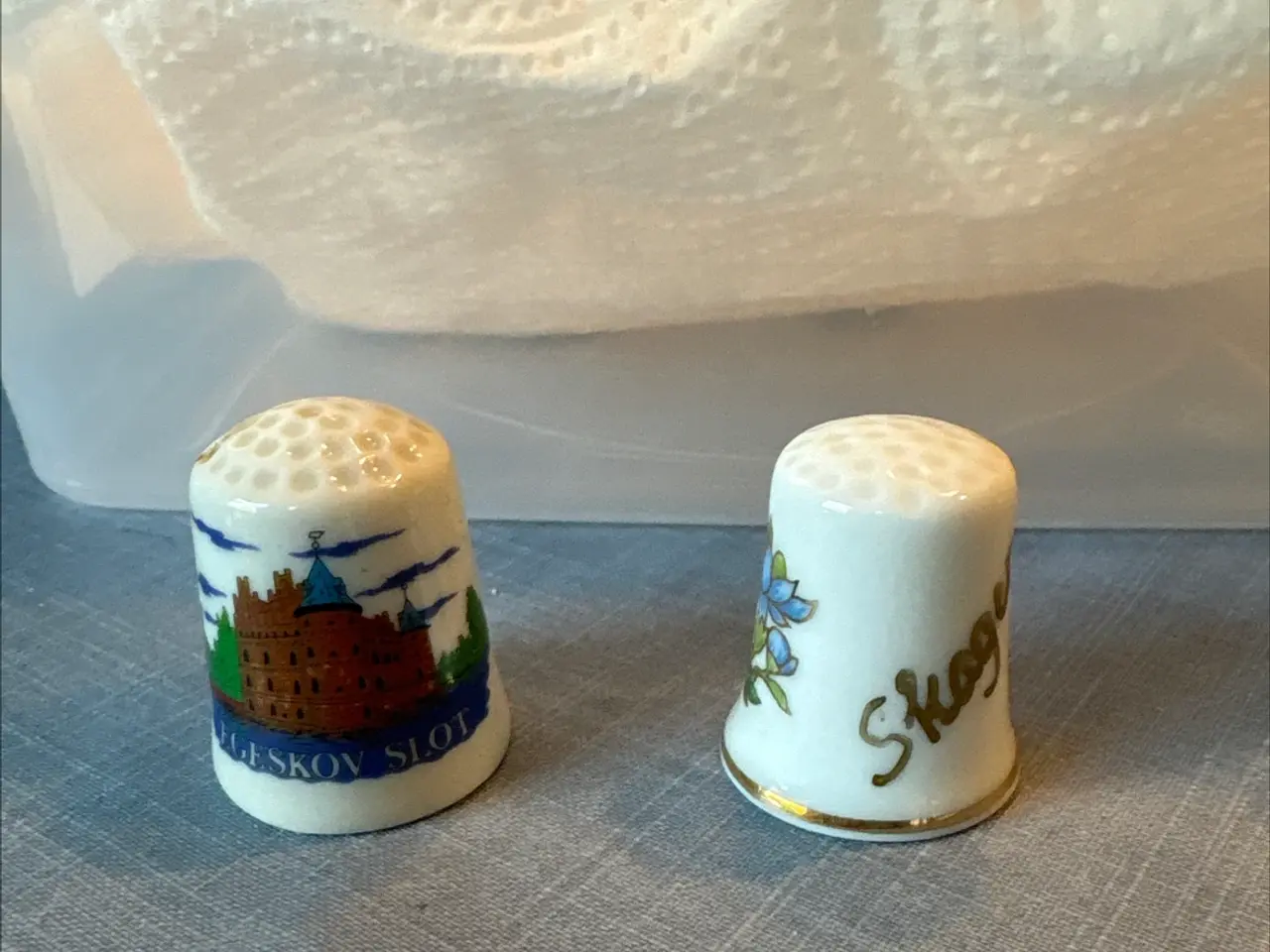 Billede 4 - Porcelænsfingerbøl fra danske steder