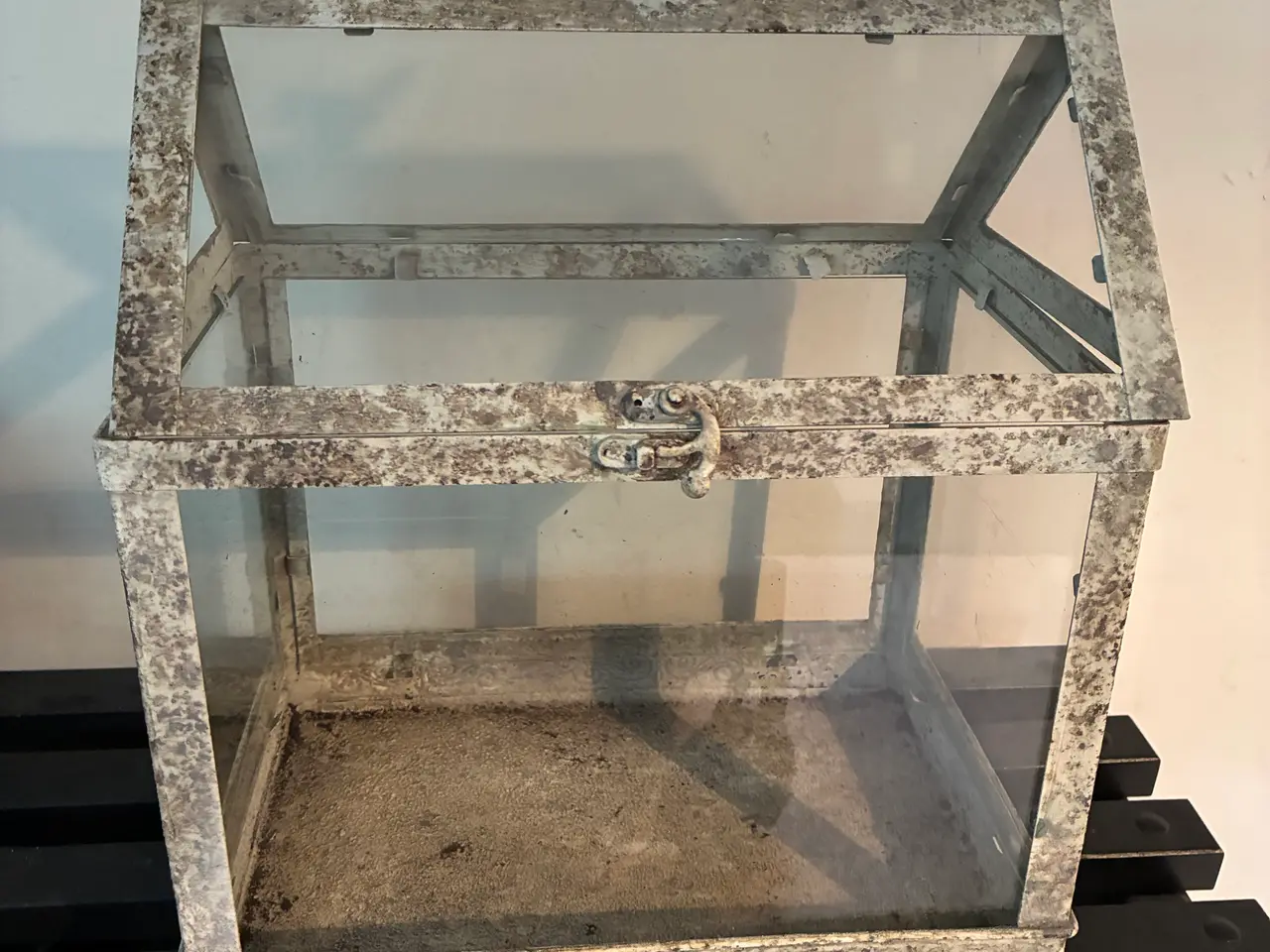Billede 1 - Mini drivhus, metal og glas
