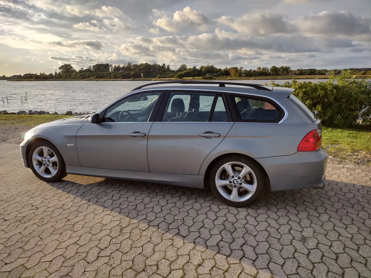 Billede 3 - BMW 325 3.0iAT