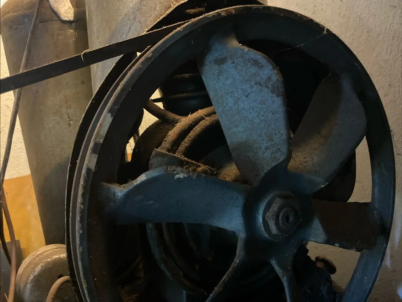 Billede 1 - Stenhøj kompressor