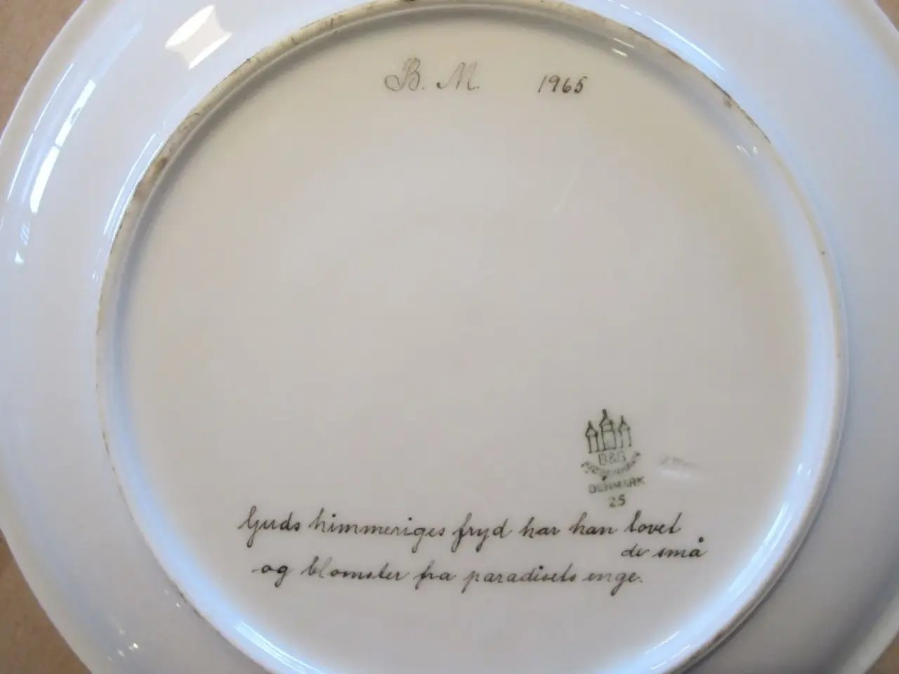 Billede 6 - 2 B&G tallerkner med håndmalet motiver