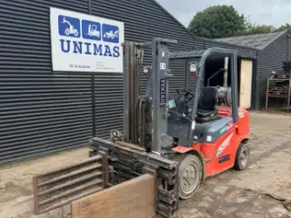 Dieseltruck med klemme-vender