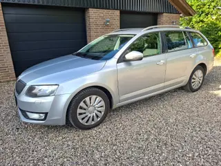 Skoda Octavia 1,6 TDi 105 Active Combi DSG