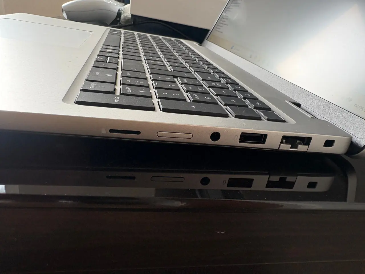 Billede 3 - Dell Pro 16 Plus (16") – Kraftfuld bærbar med Inte