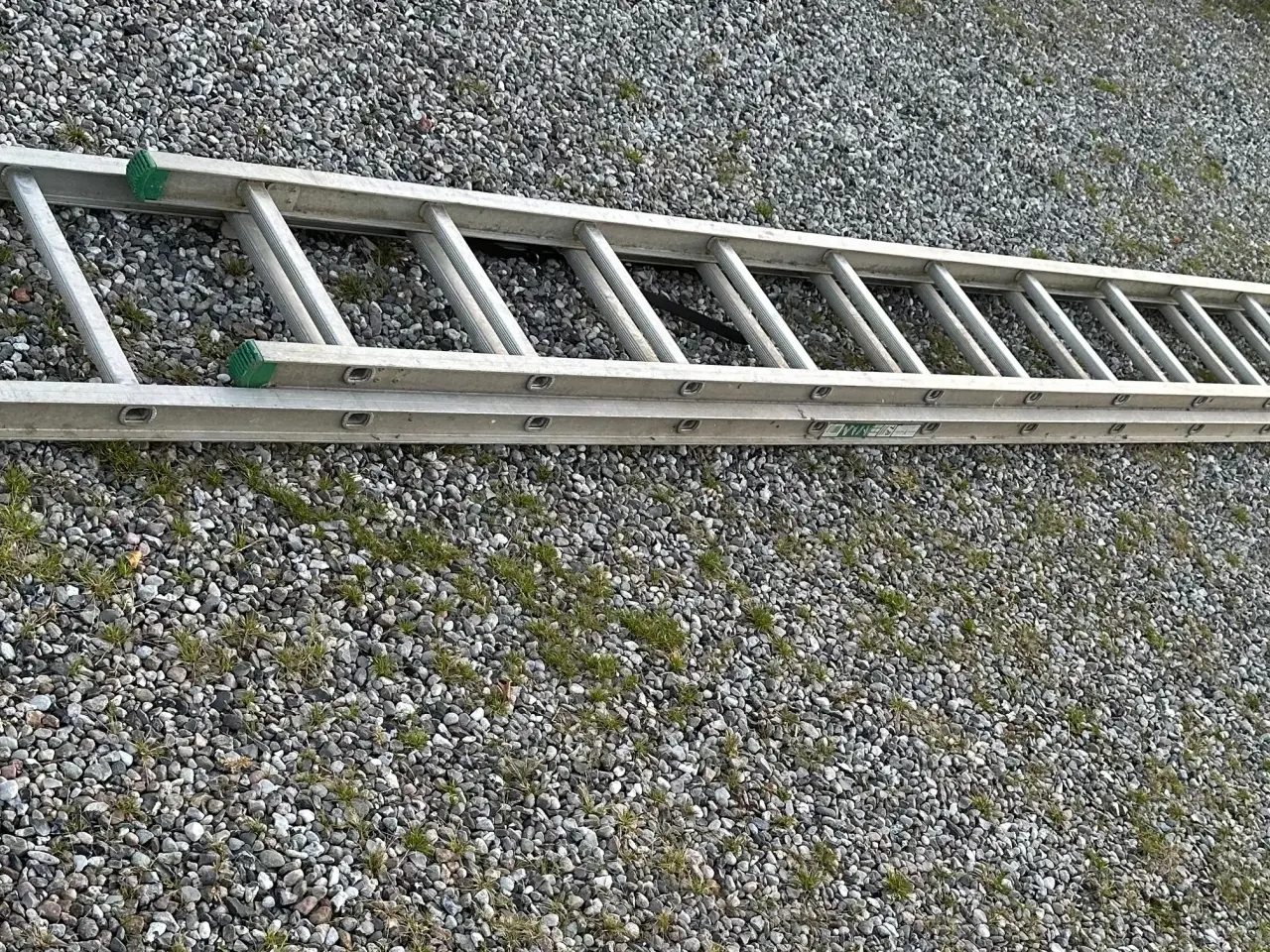 Billede 3 - UDLEJES - Stige 7,5 meter