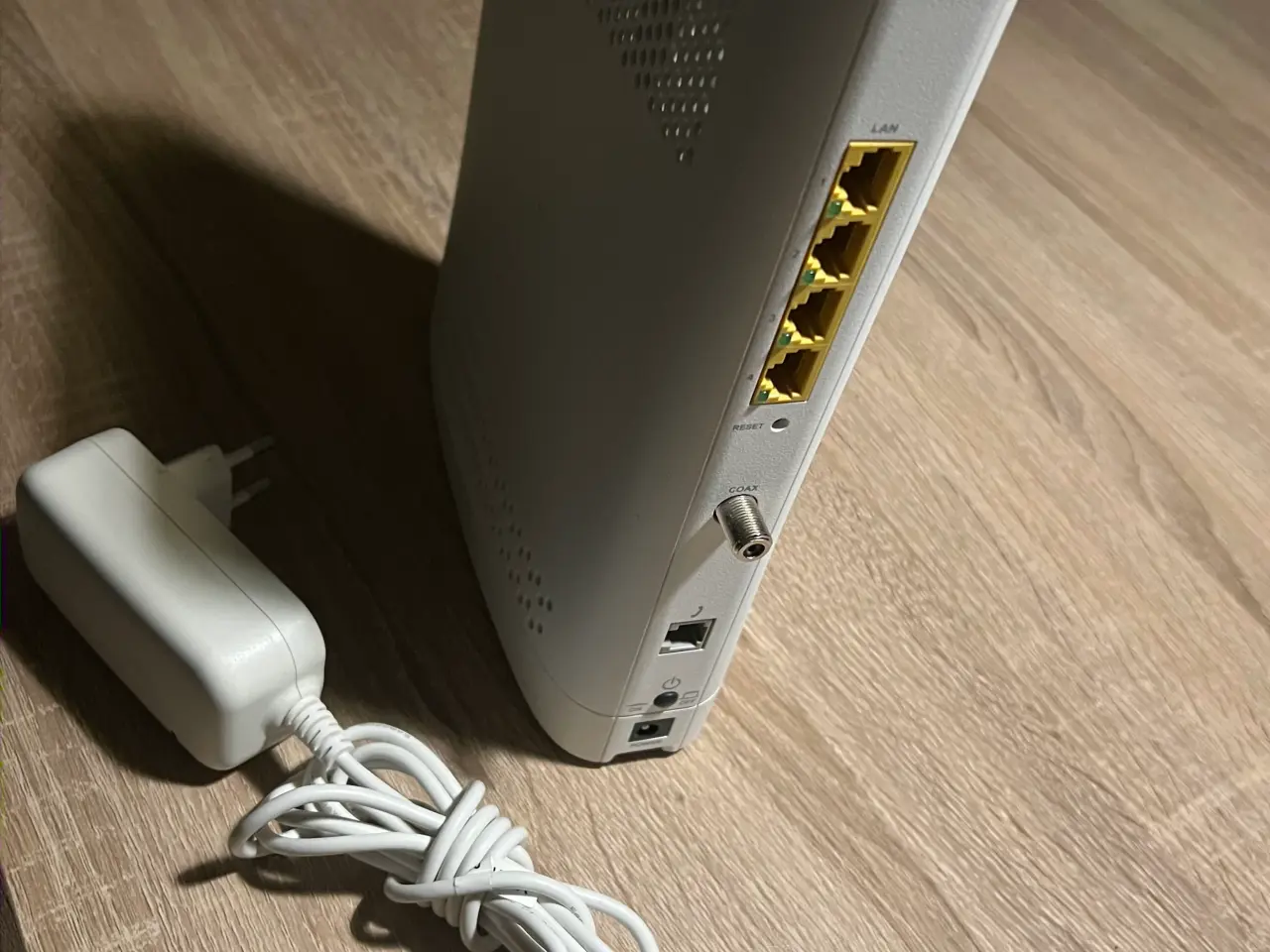 Billede 3 - Modem med wifi