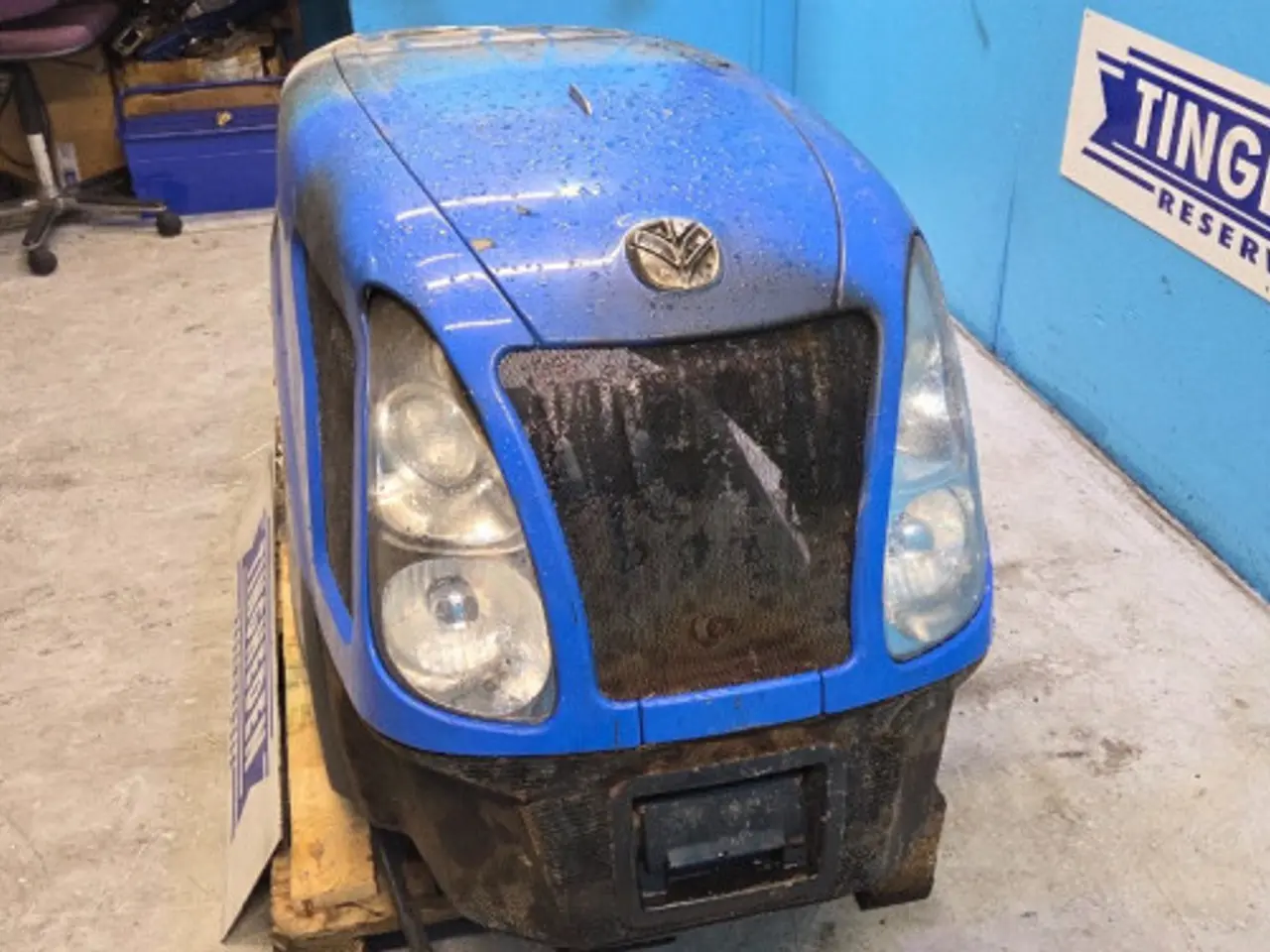 Billede 3 - New Holland T6030 Motorhjelm 82036886