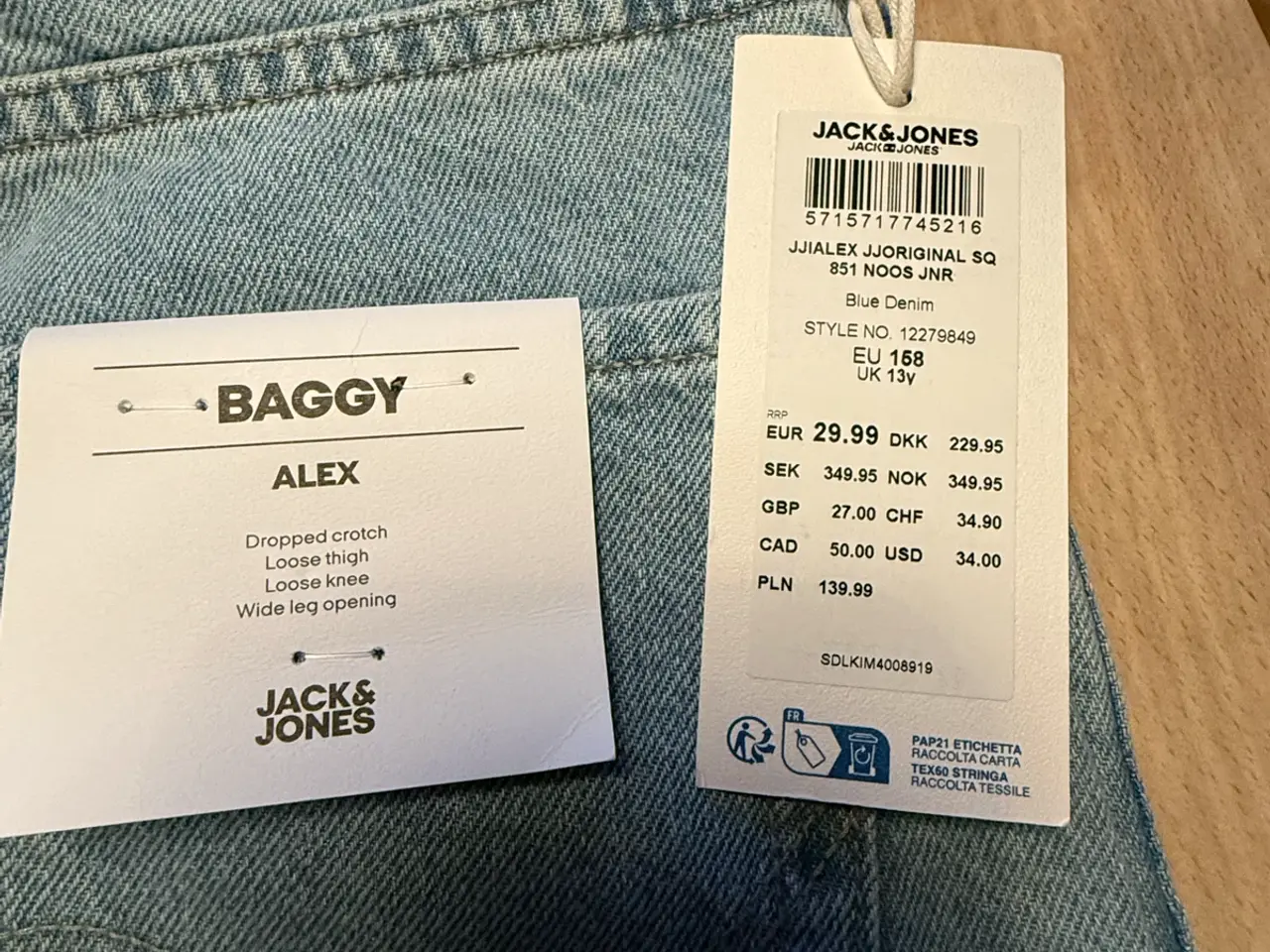 Billede 6 - Levis jeans str 12A