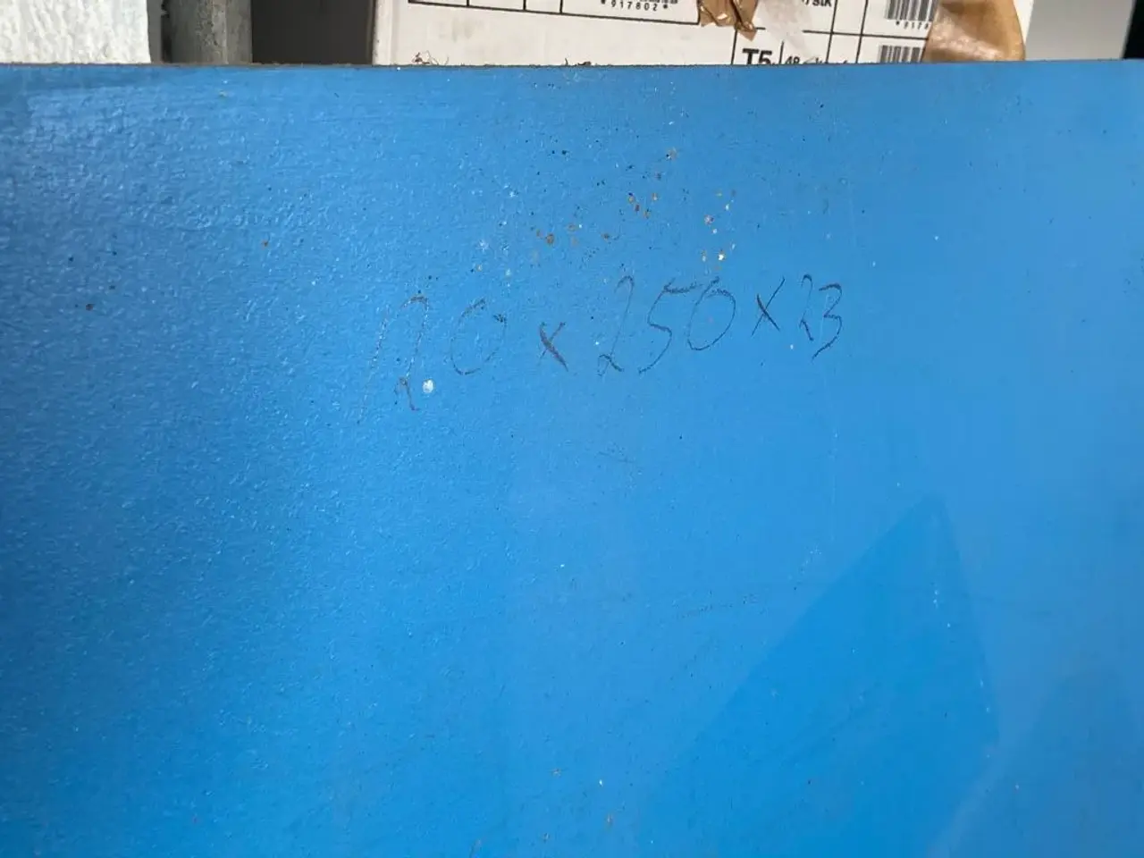 Billede 2 - Væghængt værkstedsbord