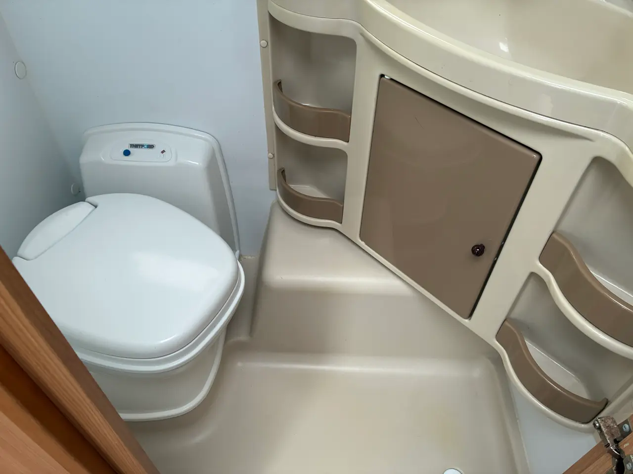 Billede 11 - Adria Adora 472 LU