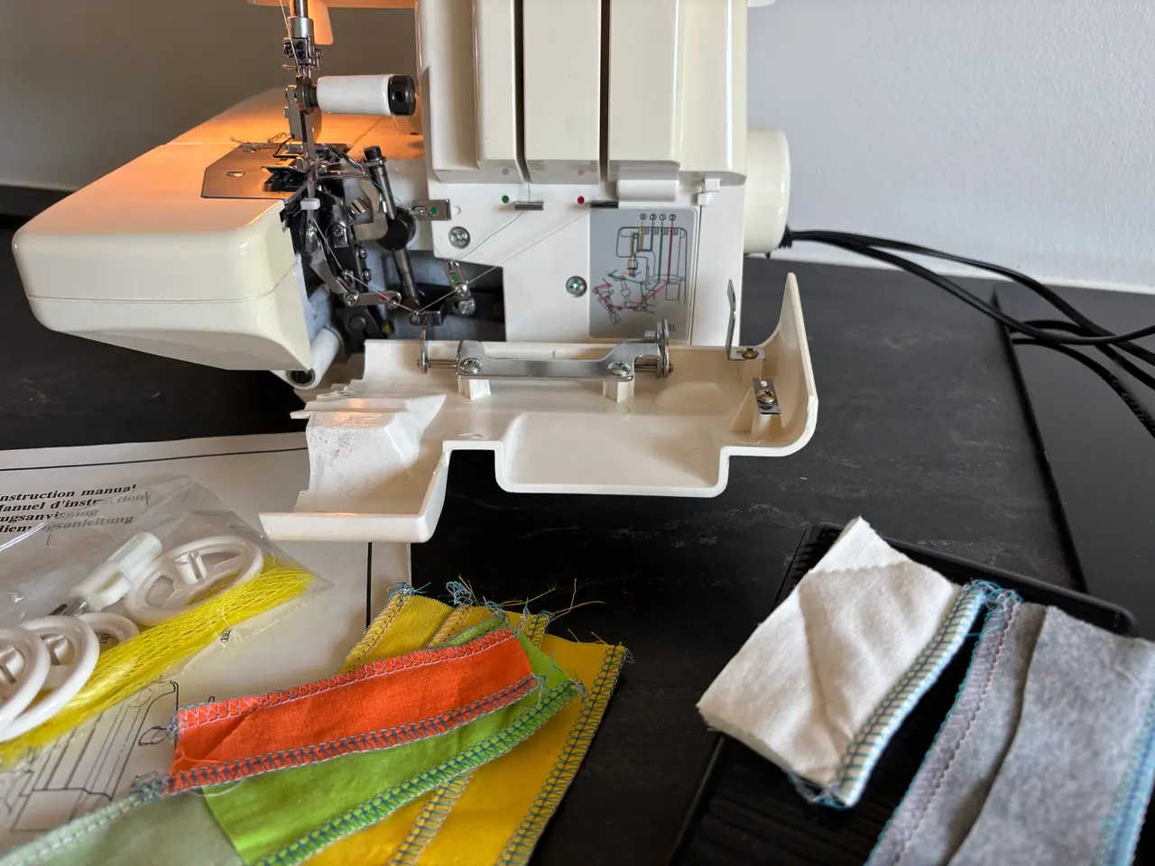 Billede 2 - Eva royal 1234. DF overlocker