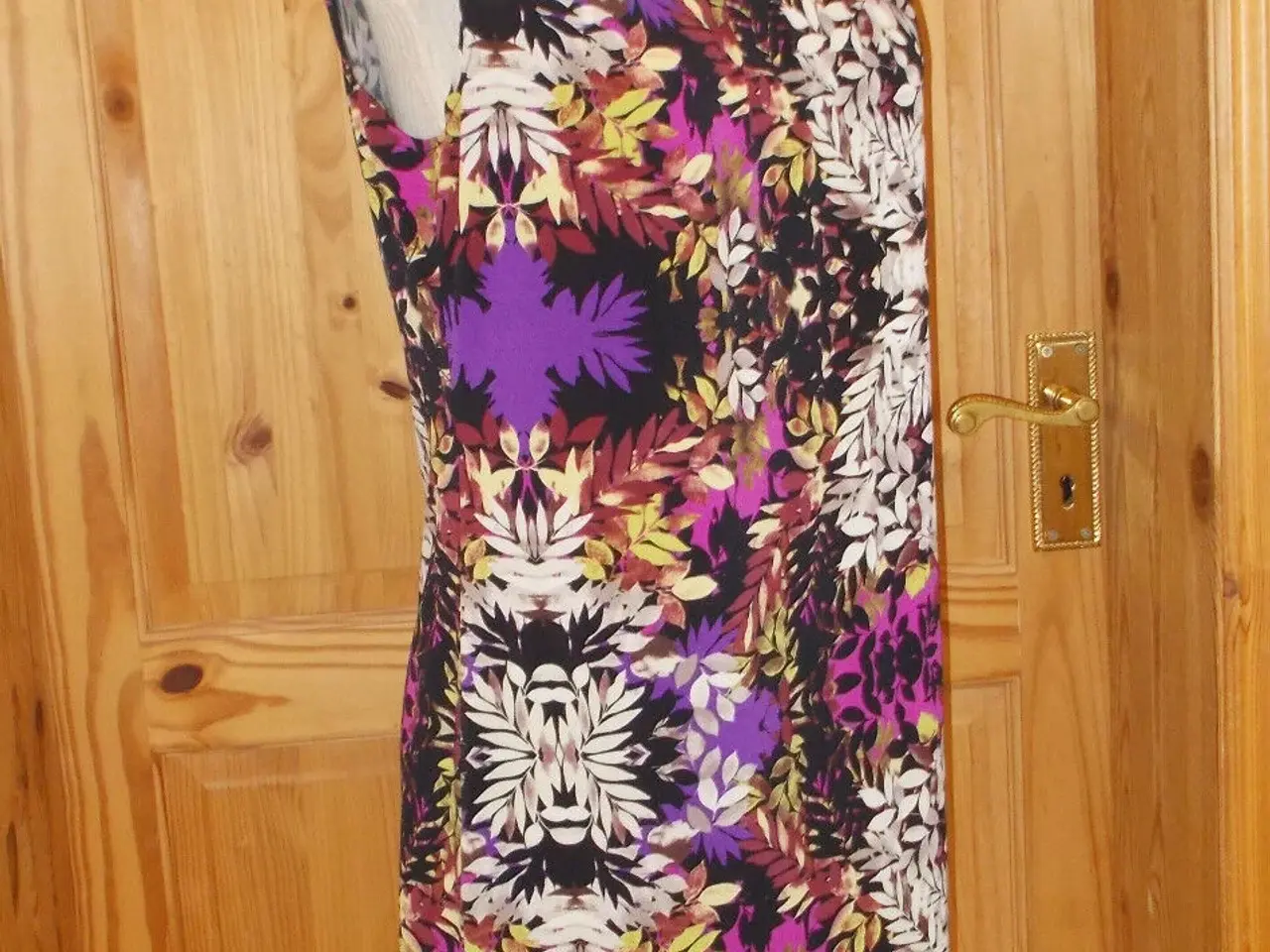 Billede 2 - kjole.f.wallis - multifarvet,Shift Dress/str M.
