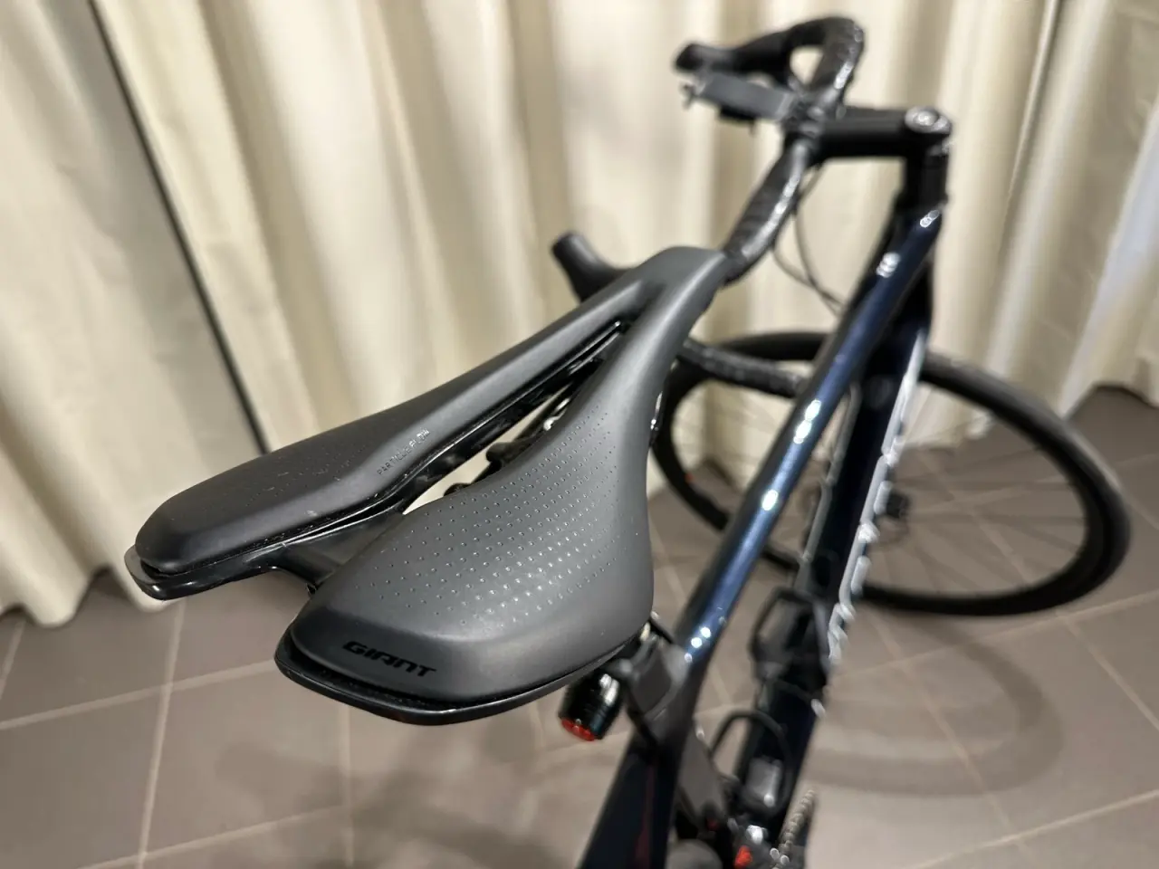 Billede 4 - Giant Advanced Pro 1 2024, DI2 DISC