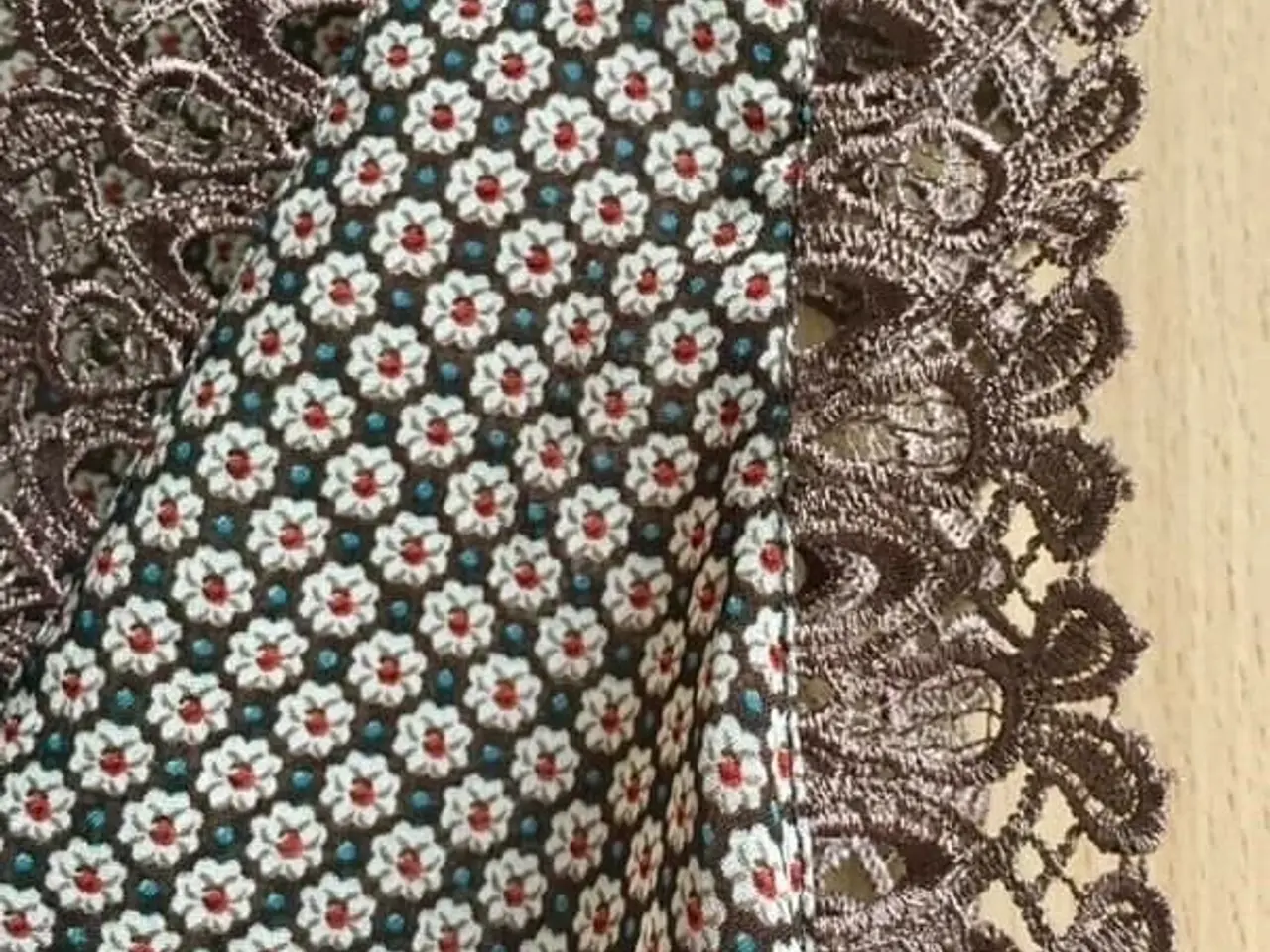 Billede 2 - bluse fra Kaffe