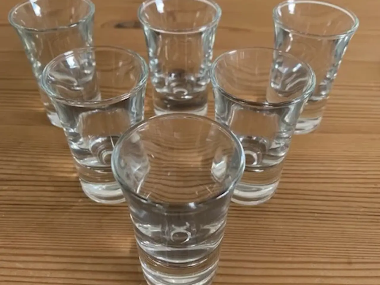 Billede 1 - Shotglas / snapseglas - 6 stk. samlet pris 30 kr.