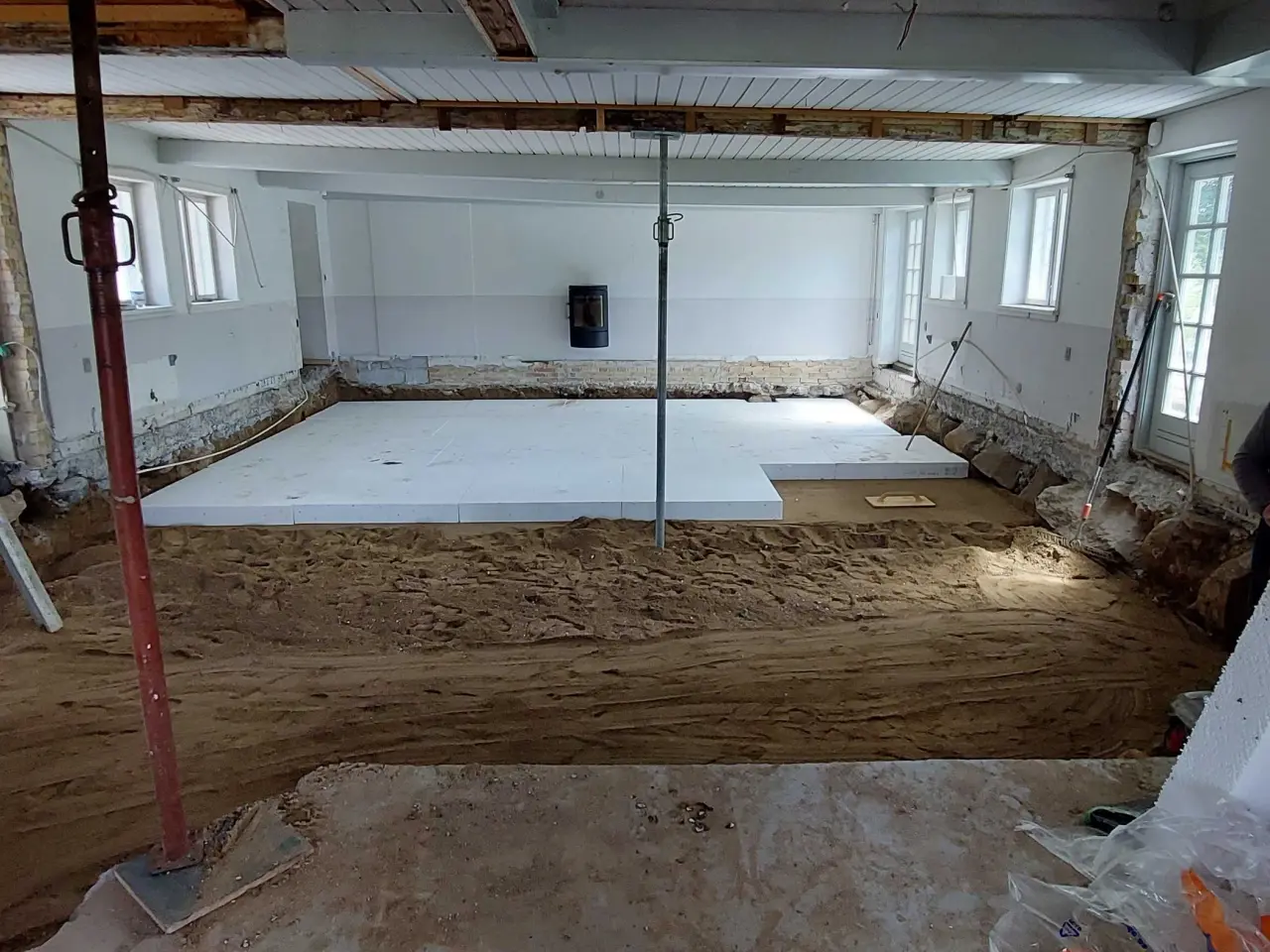 Billede 2 - Håndværkershjælp tømrer murer renovering bygning