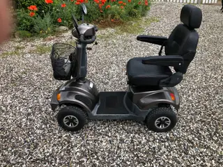 El Scooter Heartway PF2K 550W 36AH