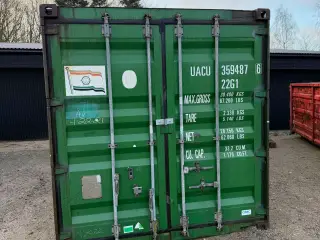 Container