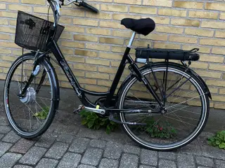 Dame elcykel