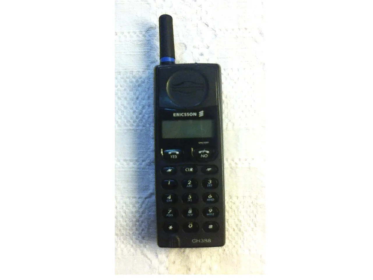 Billede 1 - Klassisk Ericsson GH388 retro-mobil (1995)