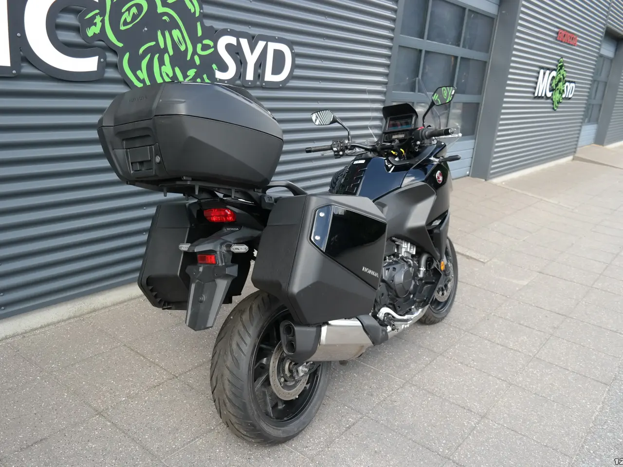Billede 3 - Honda NT 1100 A MC-SYD       BYTTER GERNE