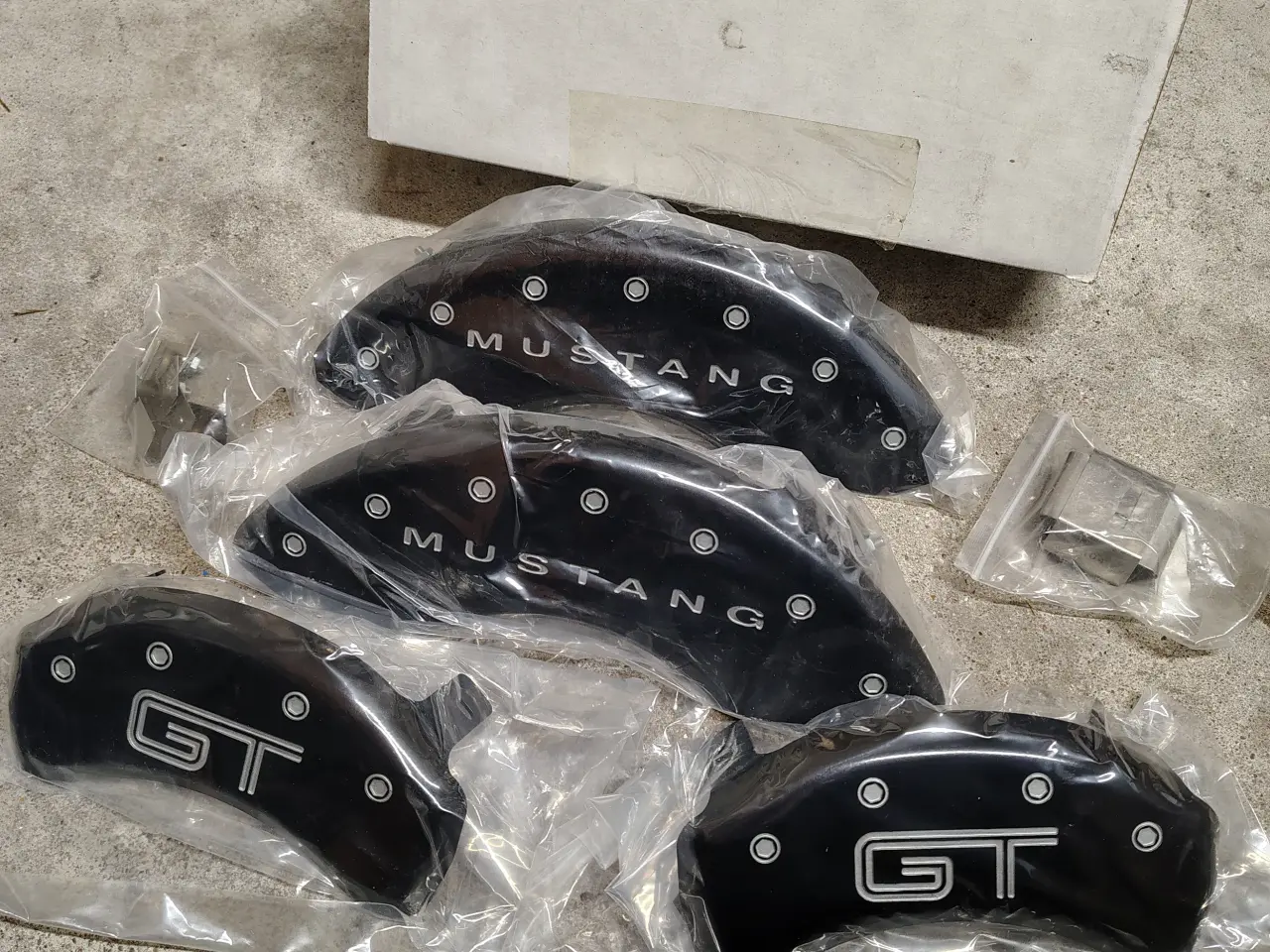 Billede 2 - Ford Mustang 04-09 dele
