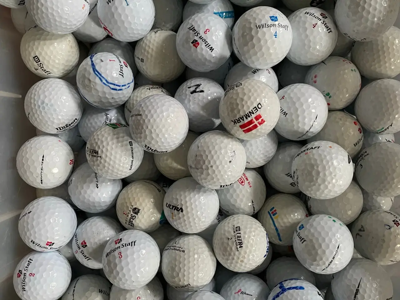Billede 1 - Golfbolde Wilson 33 stk.