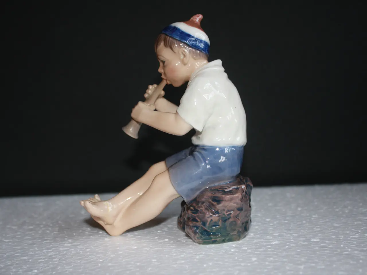 Billede 6 - Dreng med trompet, figur fra Dahl Jensen