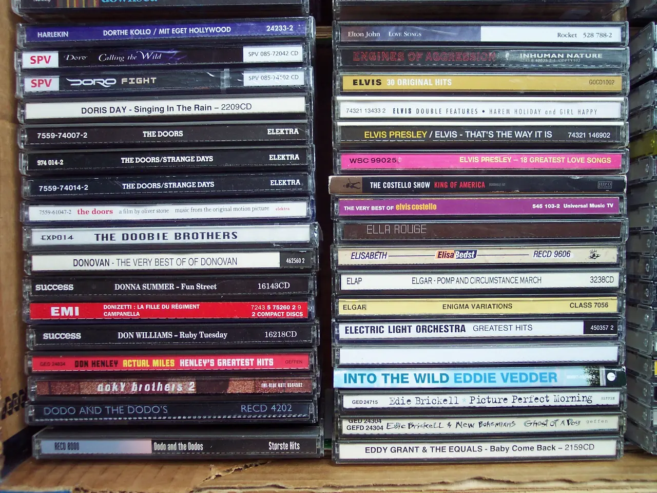 Billede 6 - 175 COUNTRY & FOLK CDer + andre genrer sælges………..
