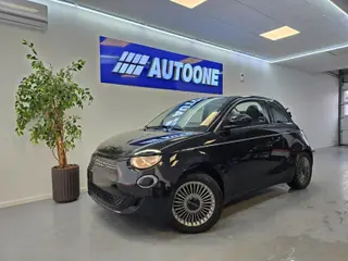 Fiat 500e 42 Icon Cabrio