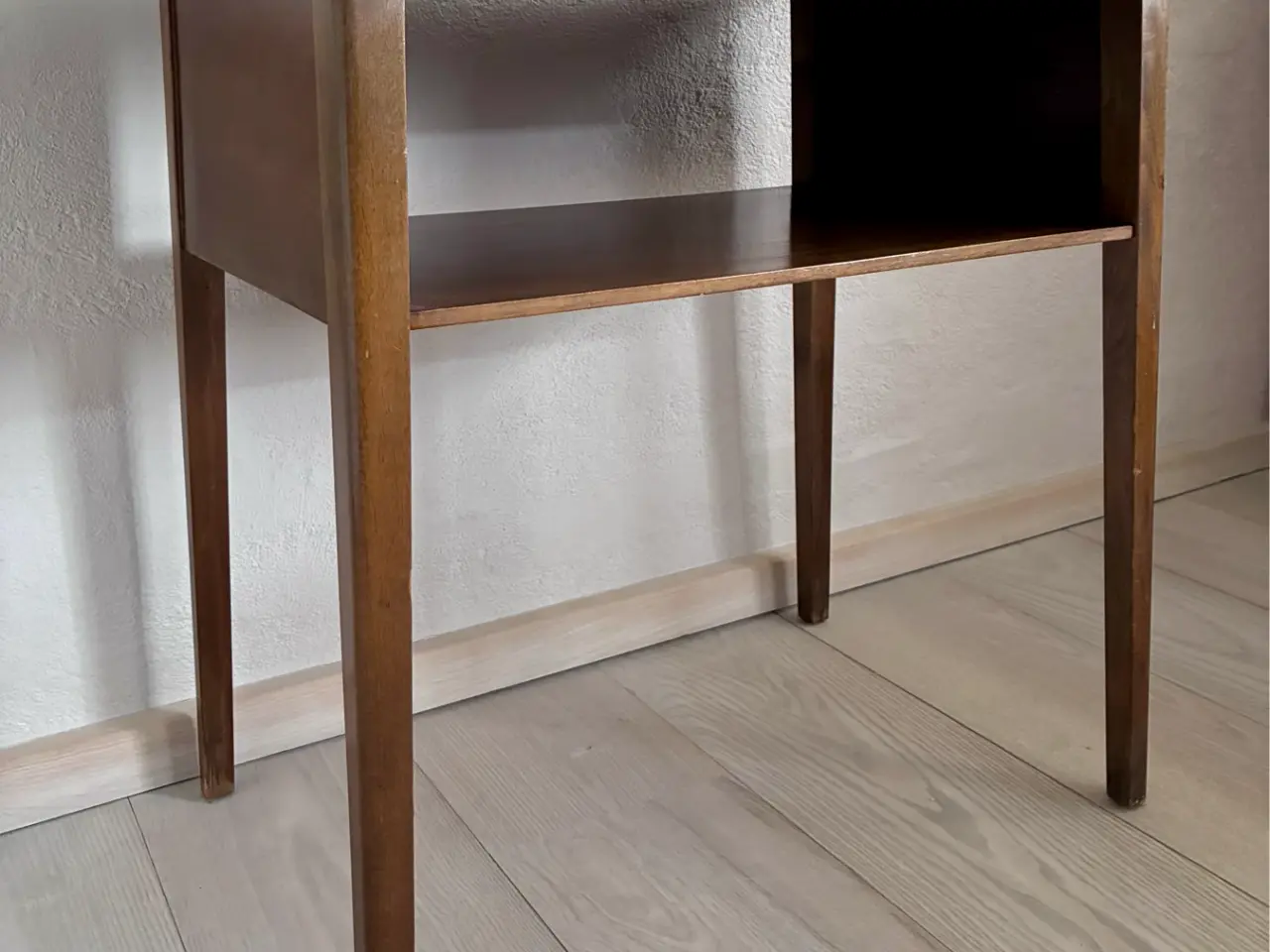 Billede 2 - Lille vintage sidebord fra 1950’-60’erne