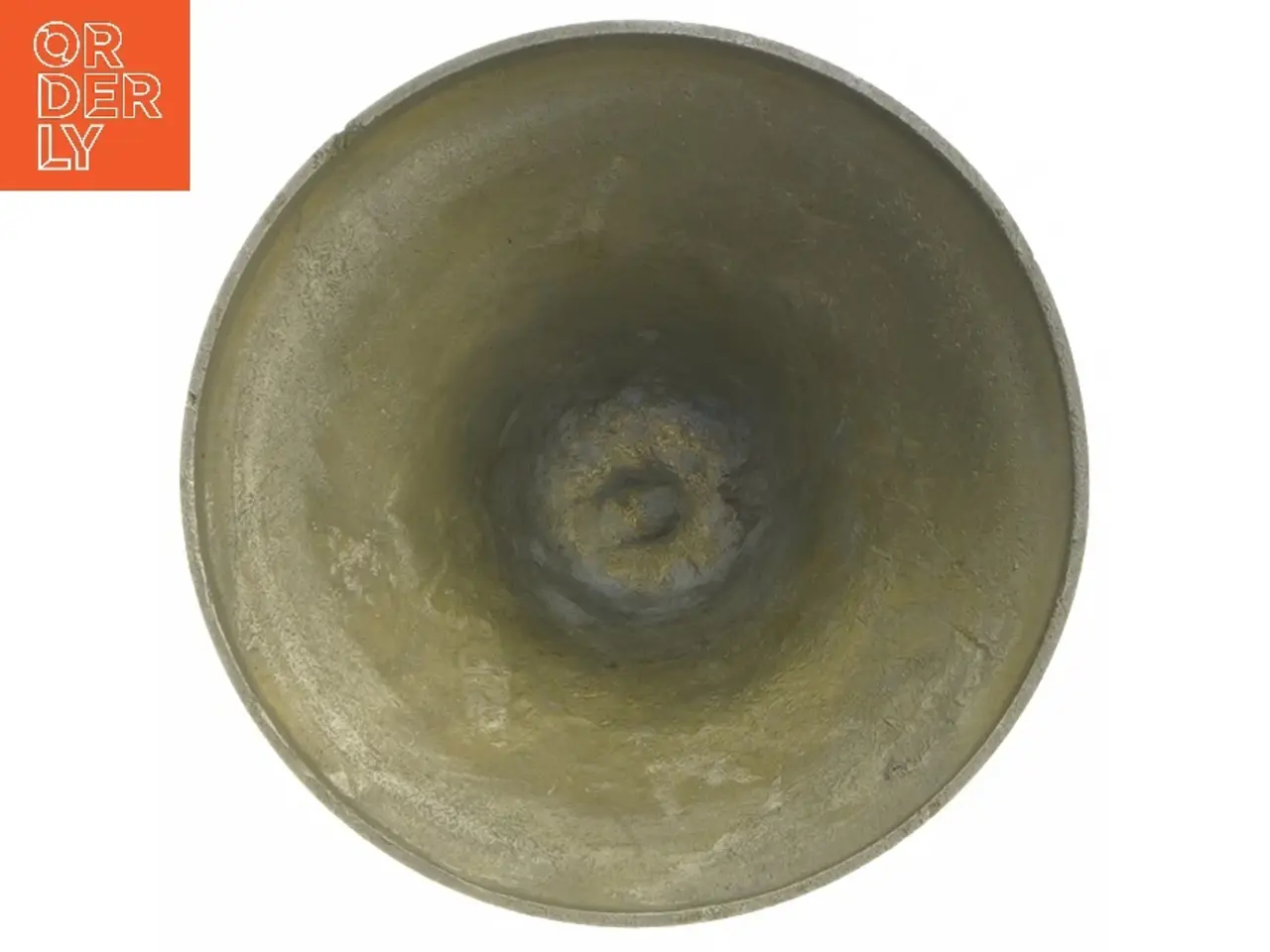 Billede 4 - Sølvfarvet lysestage i metal (str. 20 cm)