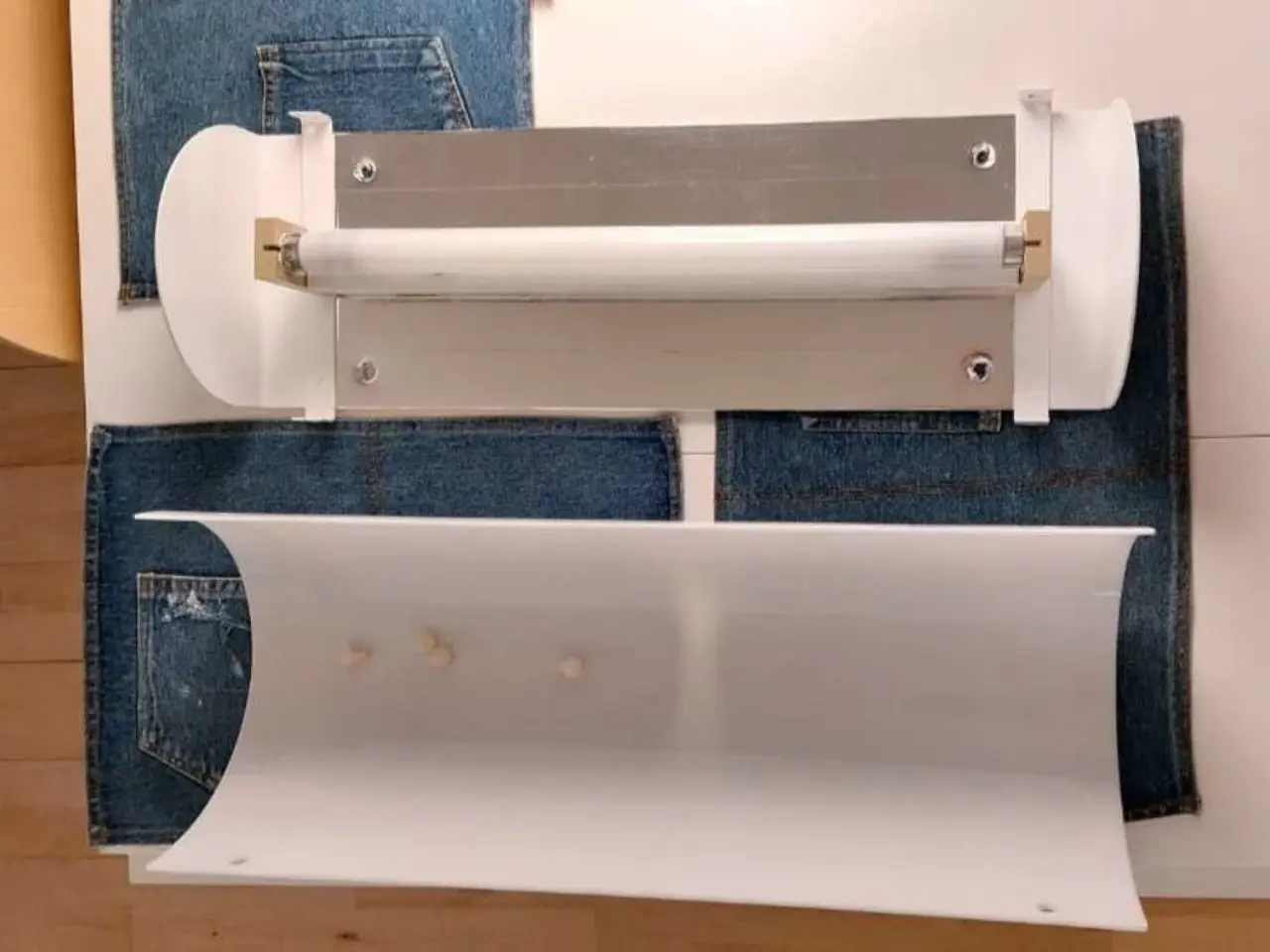 Billede 3 - Friis& molcke design Lampe til badeværelsespejl,